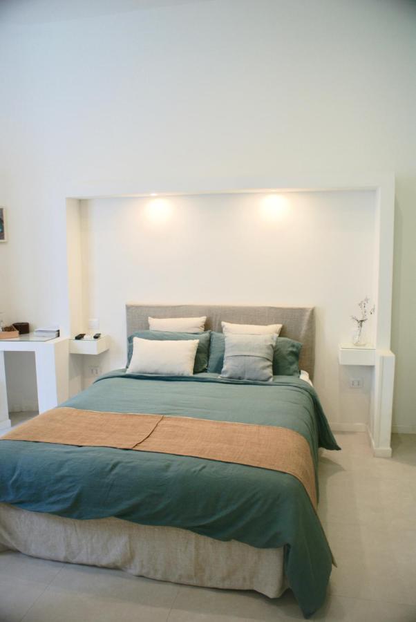Fra Cielo E Mare Boutique Rooms Каляри Екстериор снимка