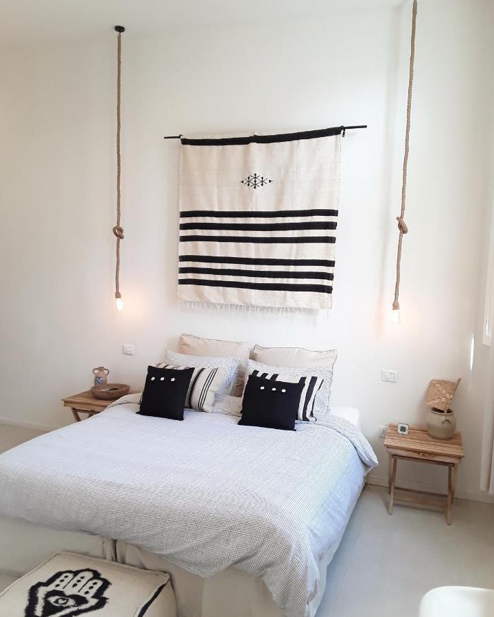 Fra Cielo E Mare Boutique Rooms Каляри Екстериор снимка